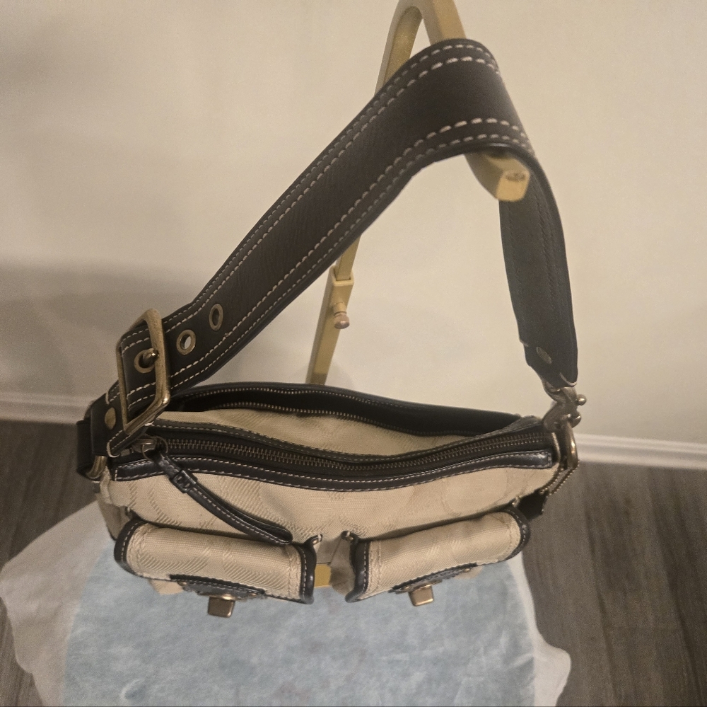 Coach Y2K Double Turnlock Shoulderbag - Picture 3 of 16